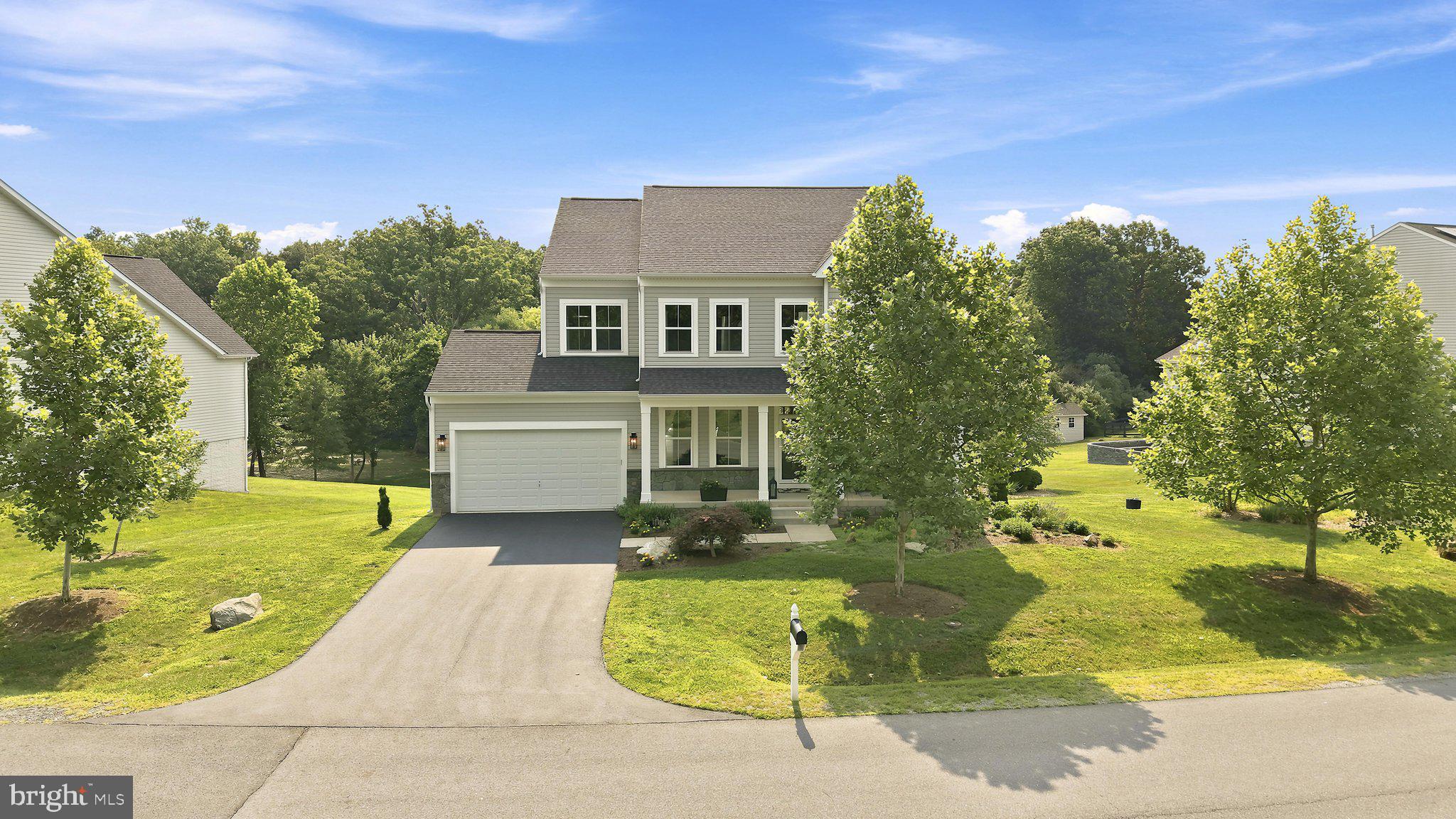 THE BLUFFS AT SLEETER LAKE - Residential
