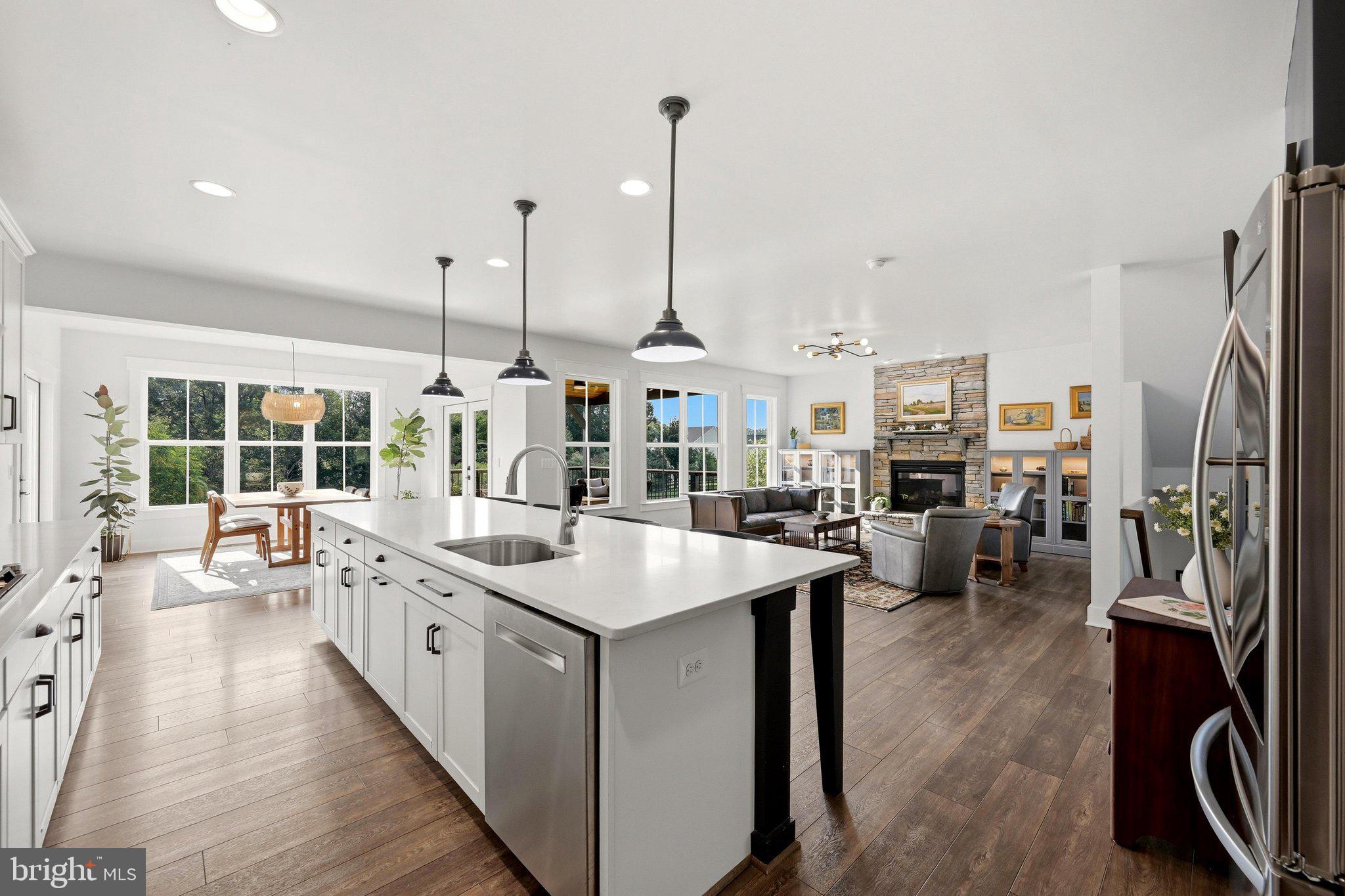 THE BLUFFS AT SLEETER LAKE - Residential