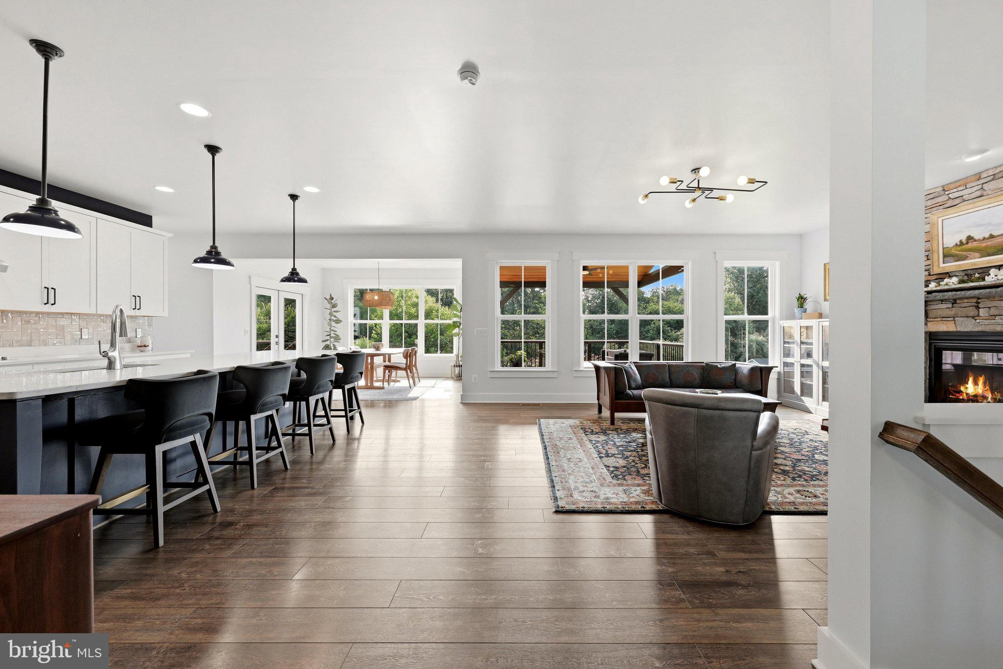 THE BLUFFS AT SLEETER LAKE - Residential