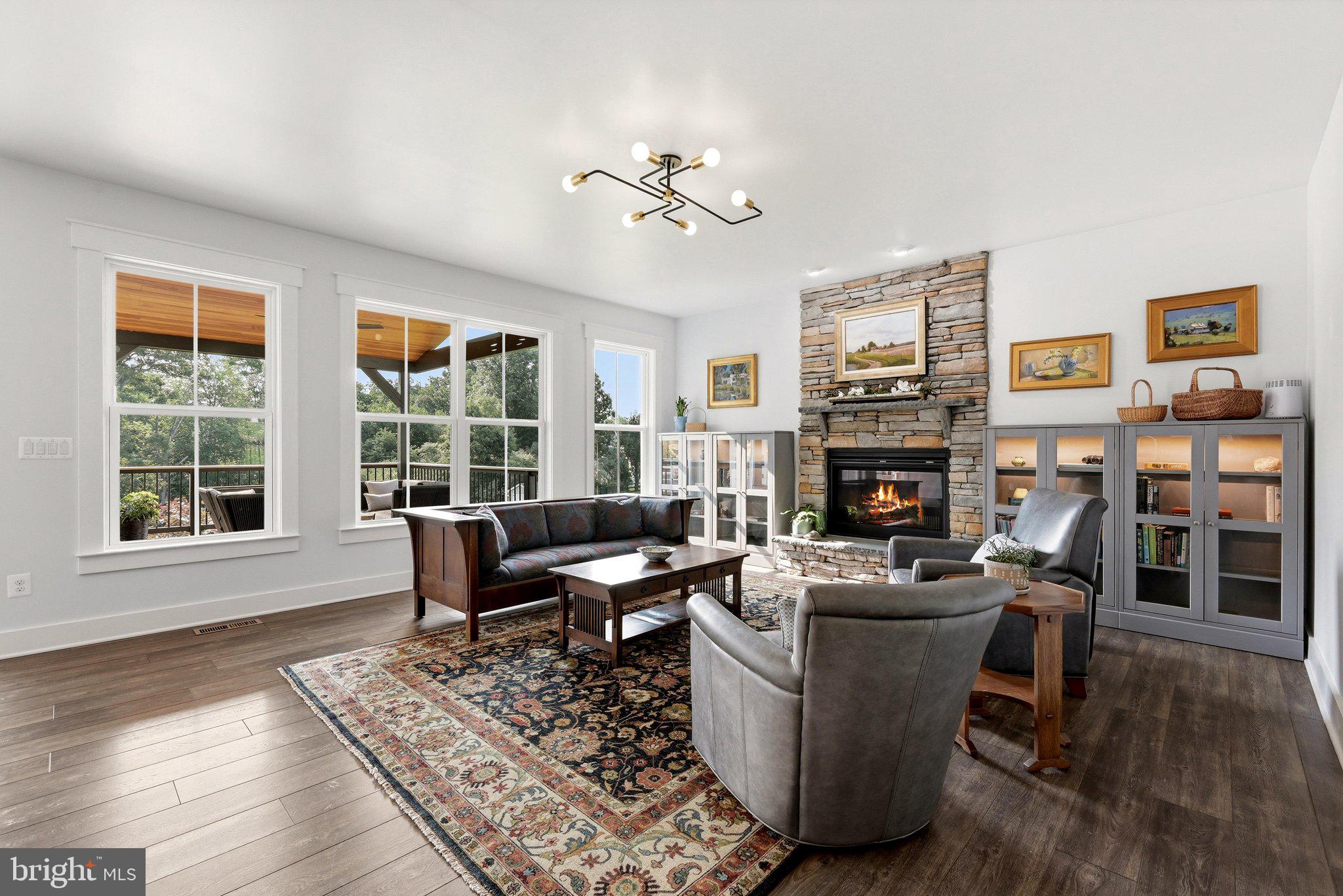 THE BLUFFS AT SLEETER LAKE - Residential