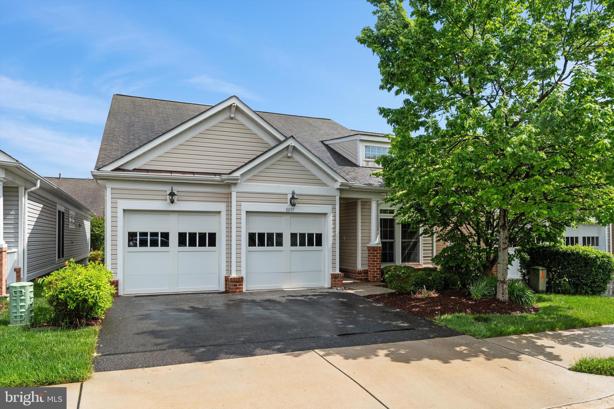 SPRING HILL - Residential