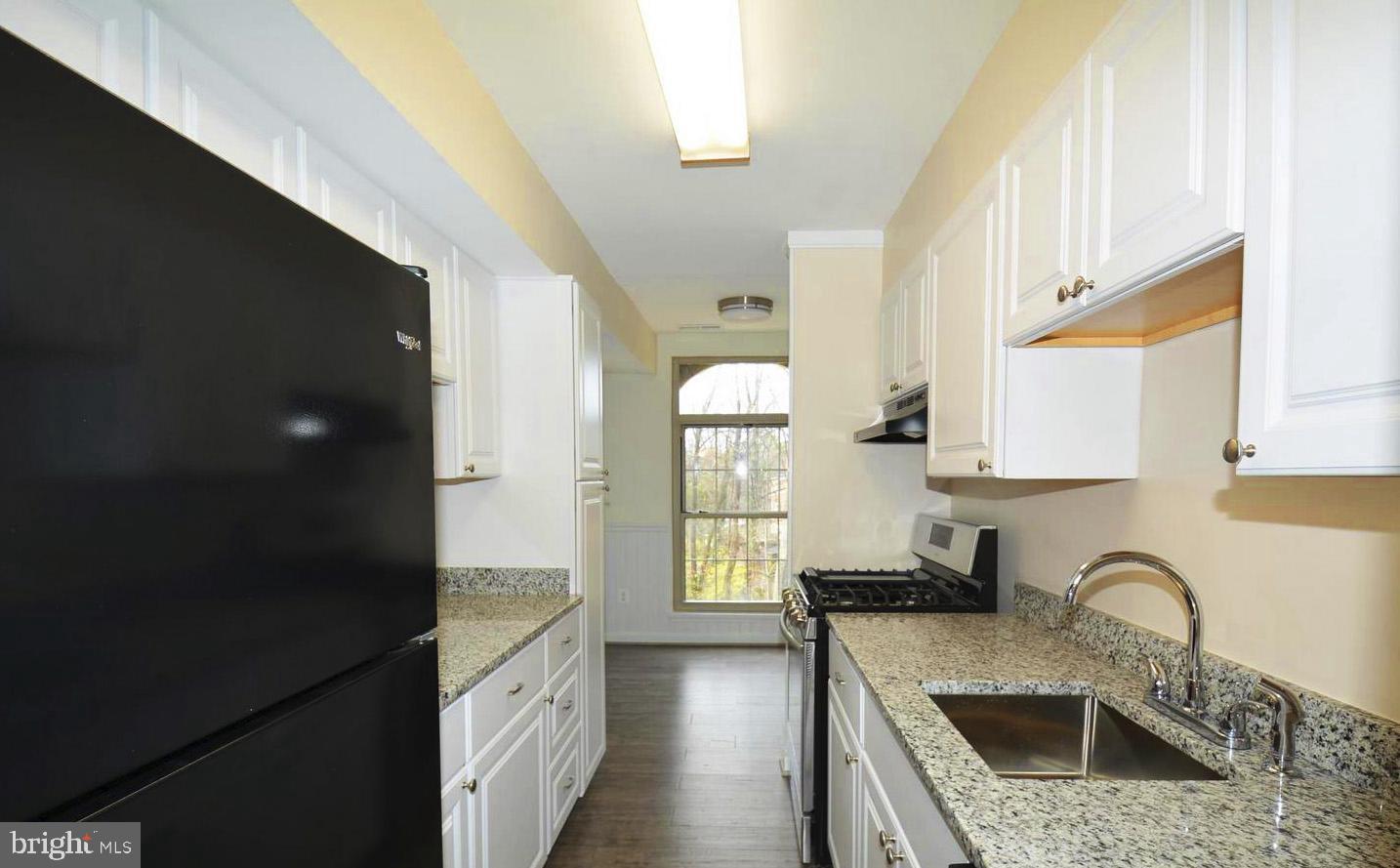 WOODBURN VILLAGE - Residential