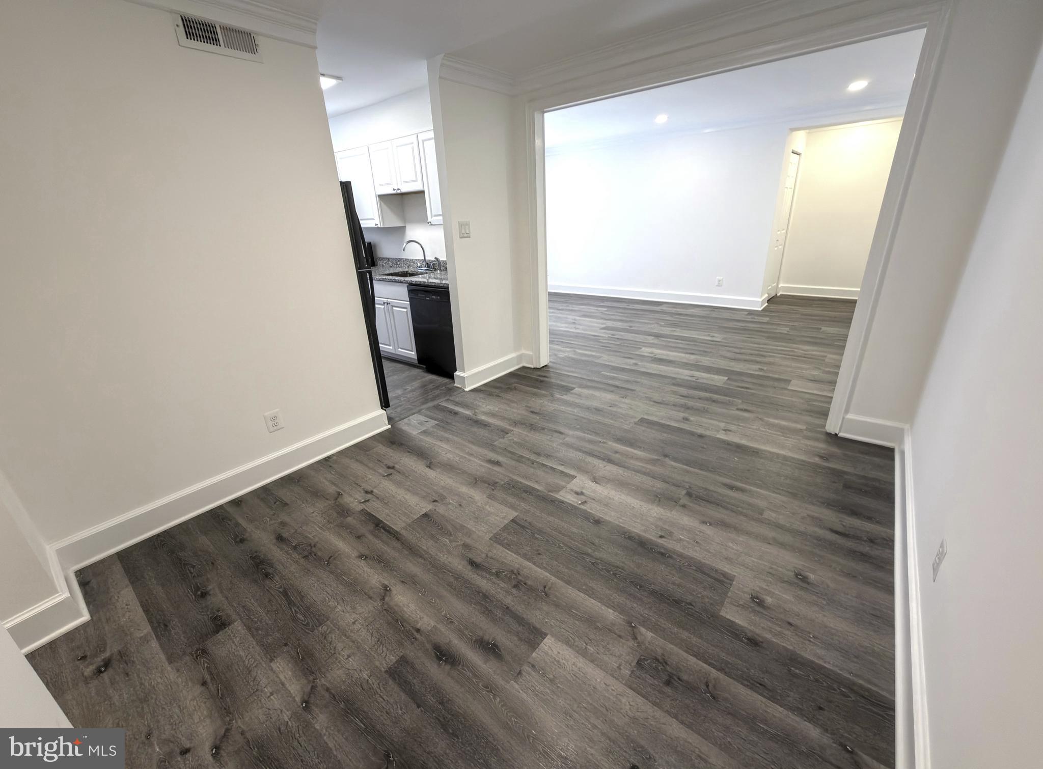 WOODBURN VILLAGE - Residential