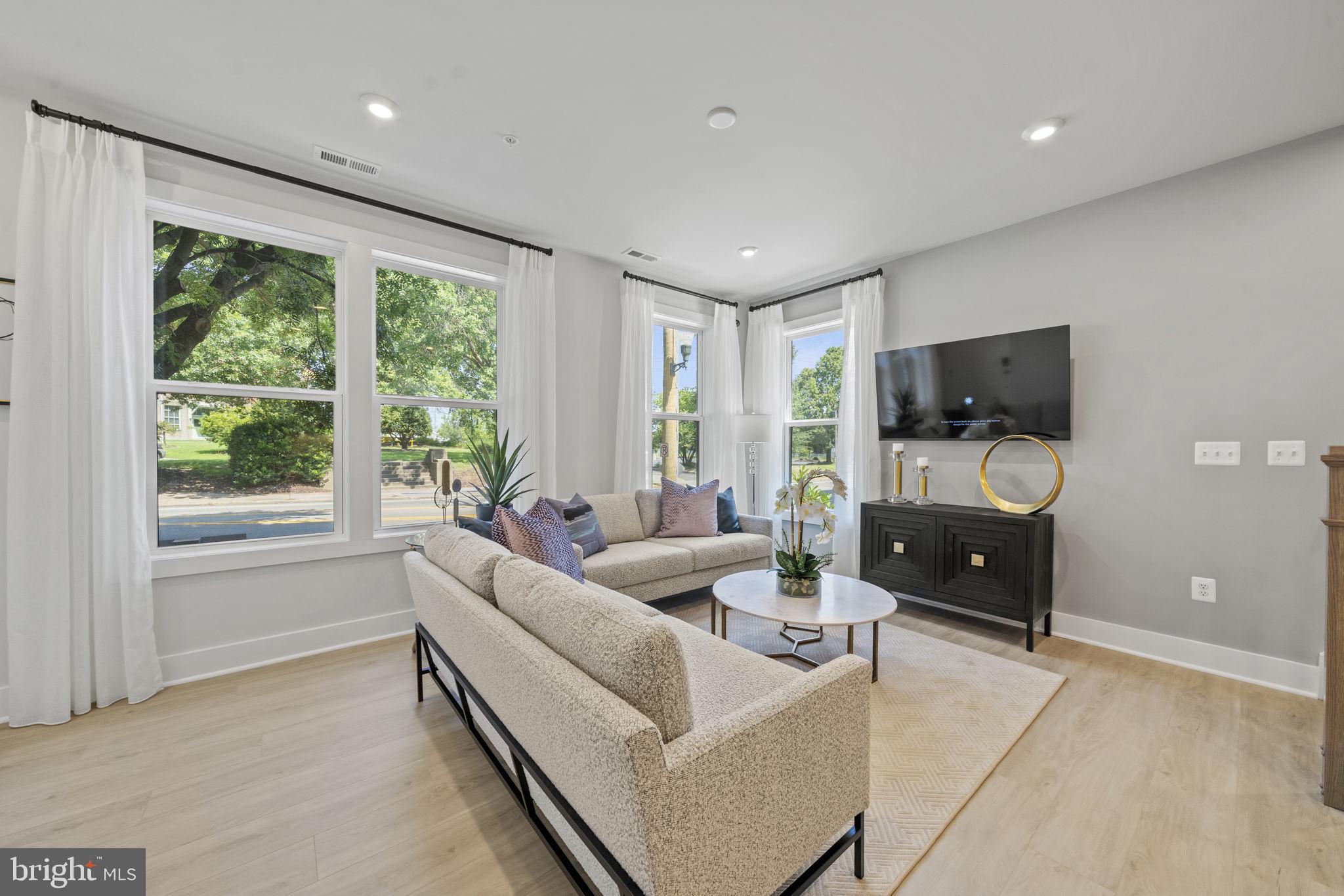WESTFIELD - Residential