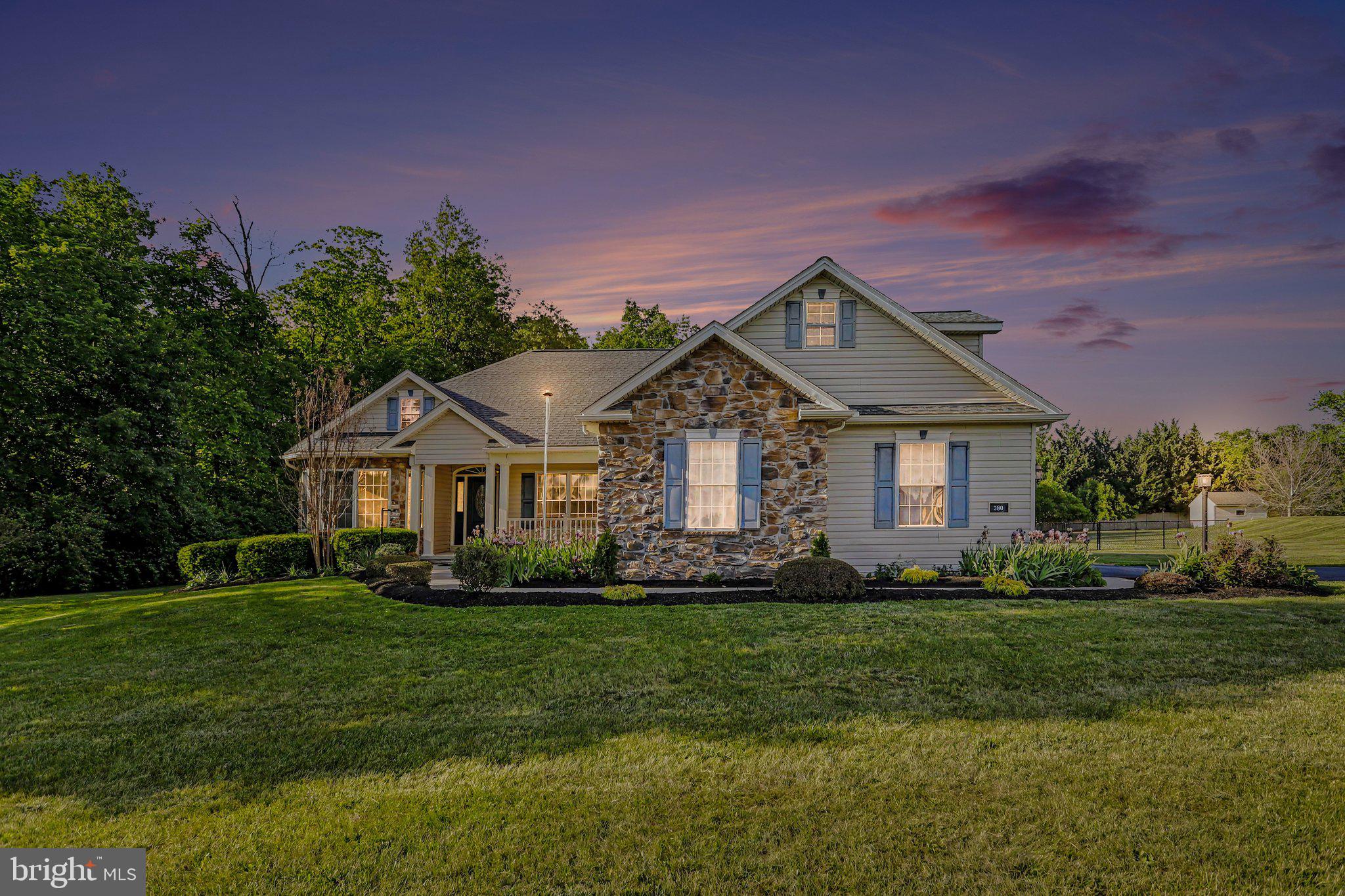 HUNTERS RIDGE - Residential