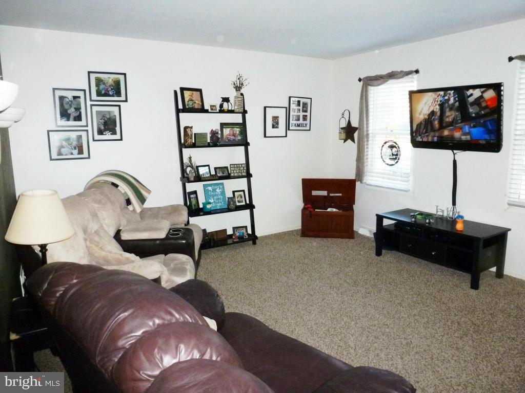 MAPLEWOOD HEIGHTS - Residential