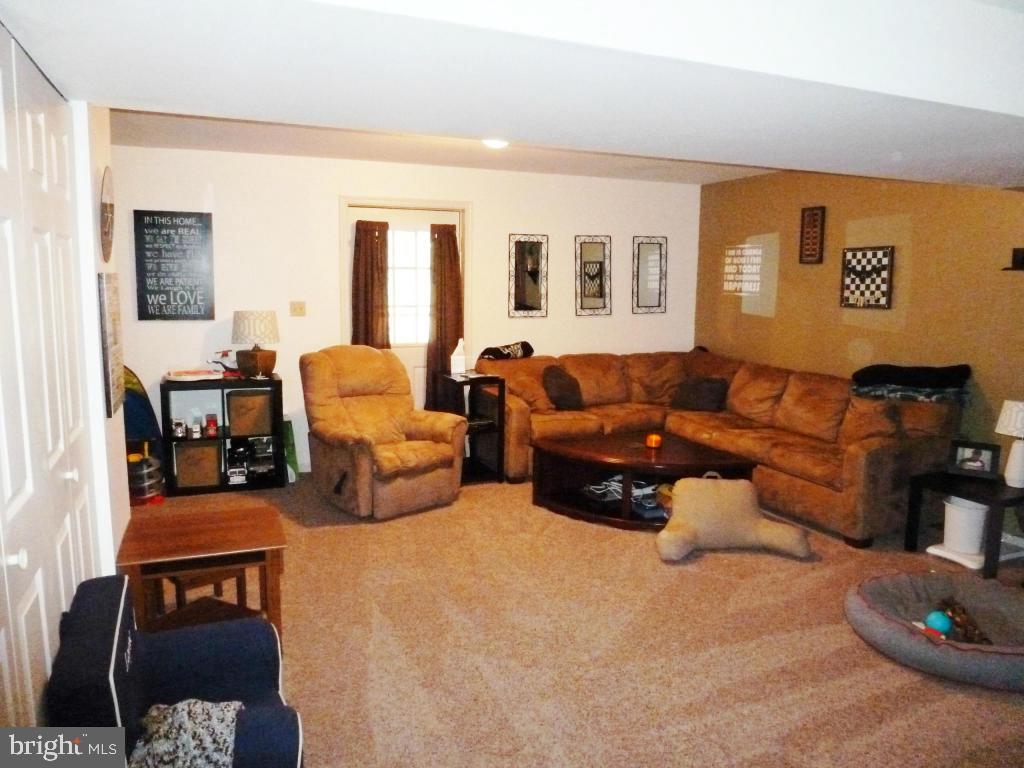 MAPLEWOOD HEIGHTS - Residential