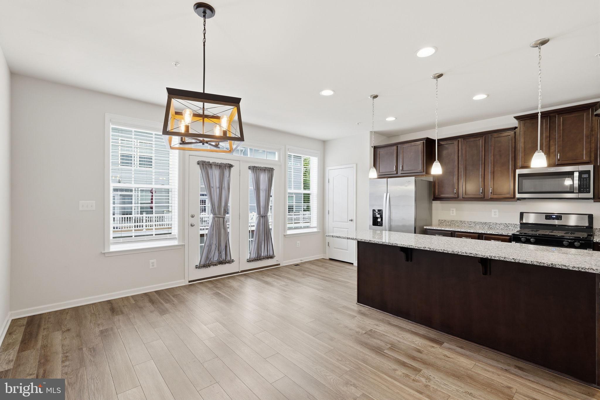 SPRING BANK - Residential