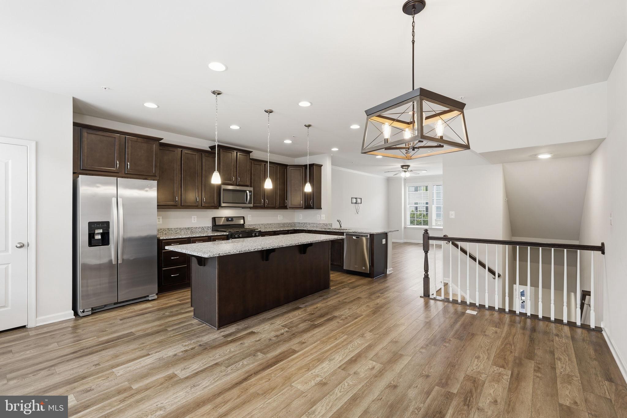 SPRING BANK - Residential