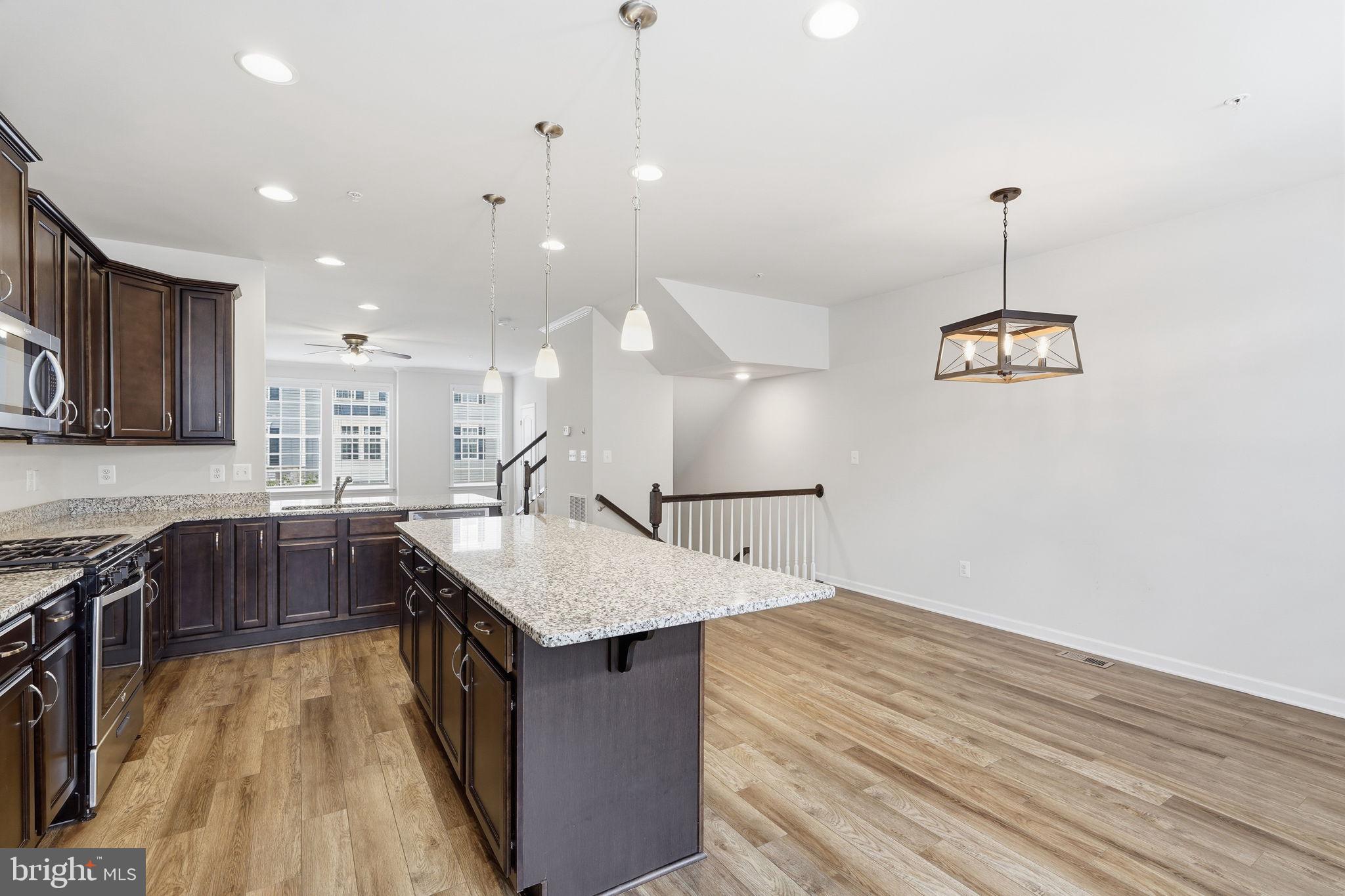 SPRING BANK - Residential