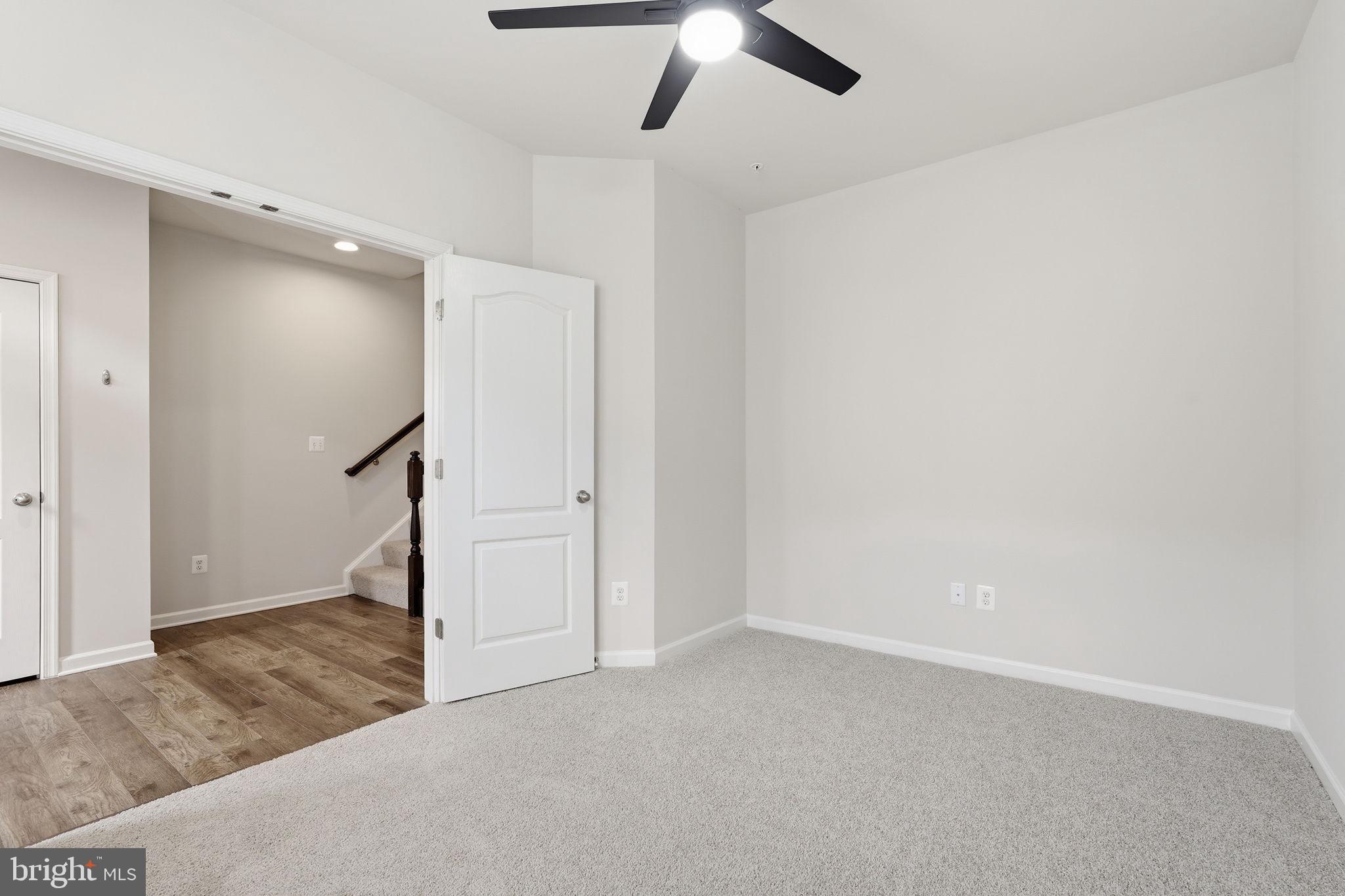 SPRING BANK - Residential
