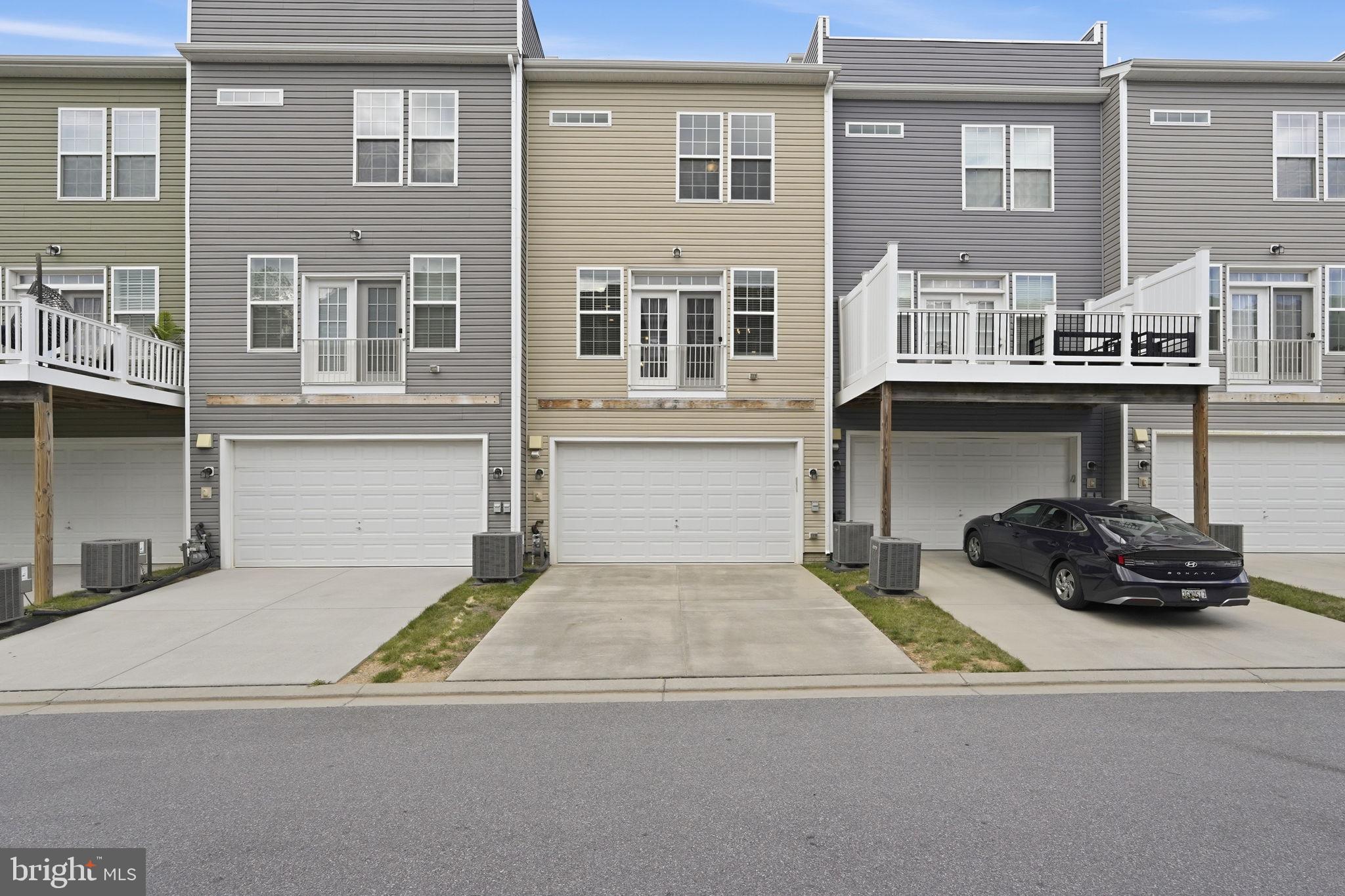 SPRING BANK - Residential