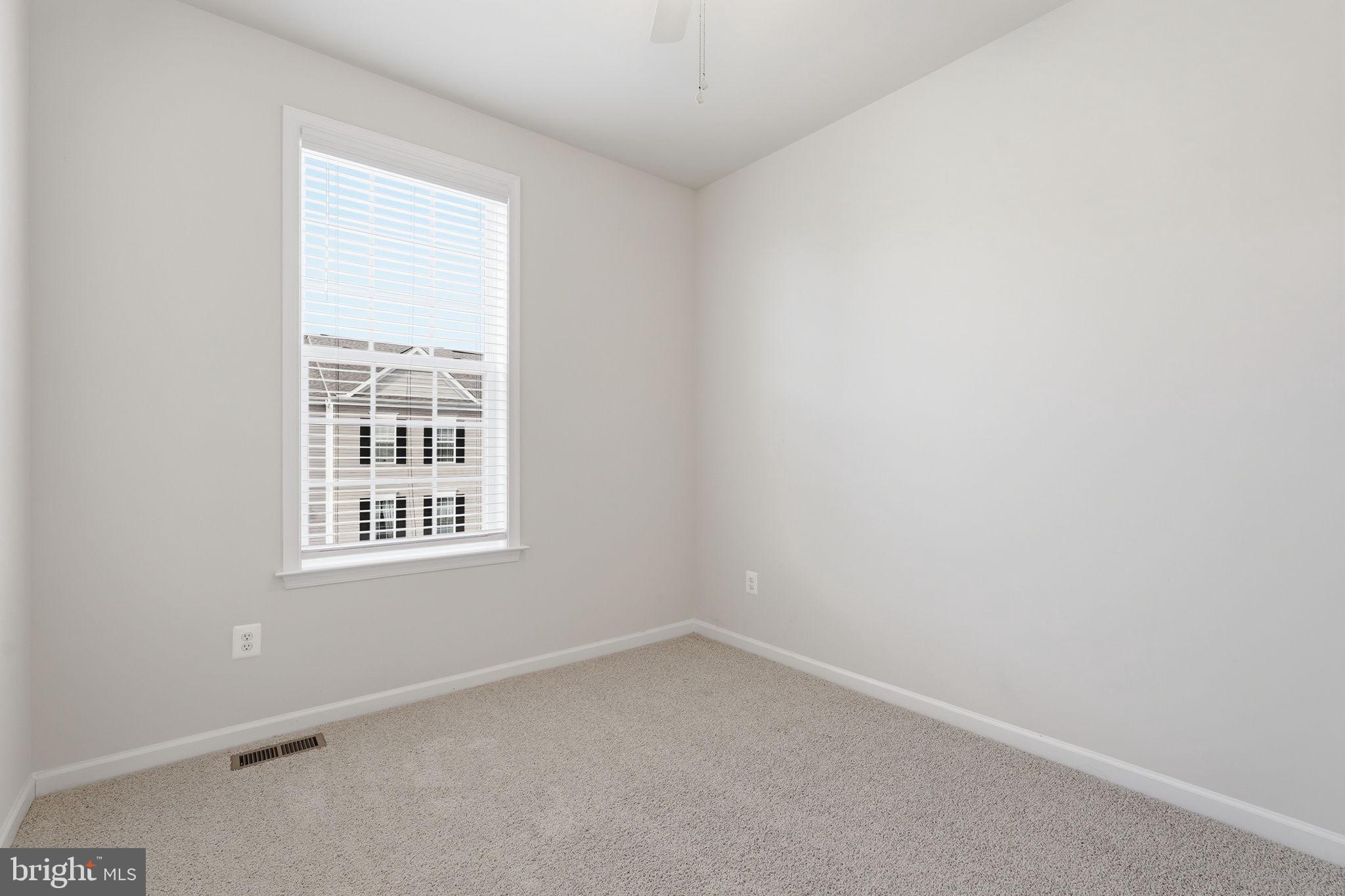 SPRING BANK - Residential