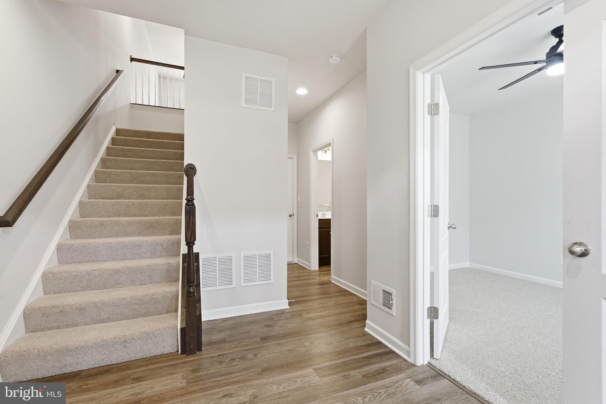 SPRING BANK - Residential