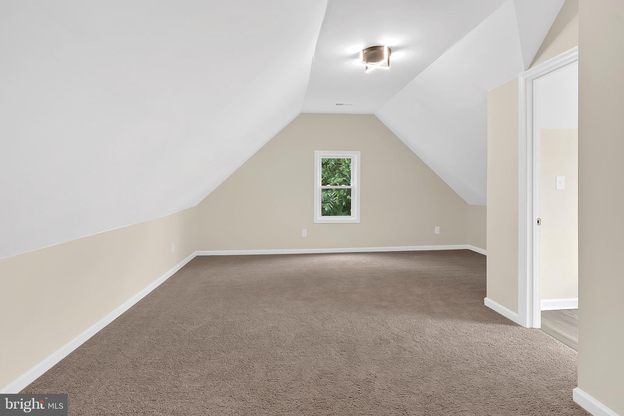 CEDAR RIDGE - Residential