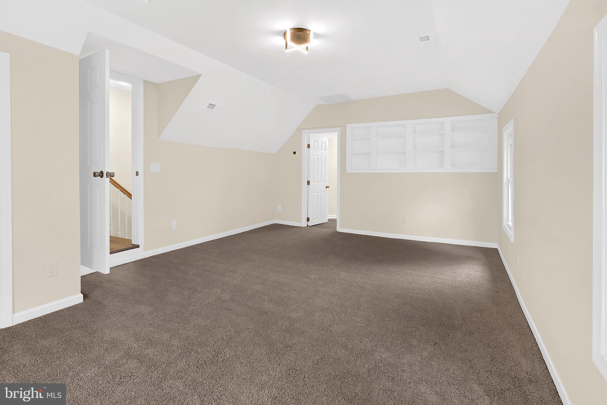 CEDAR RIDGE - Residential