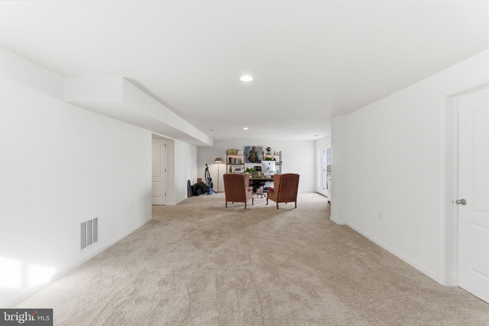 SPRINGDALE FARM - Residential