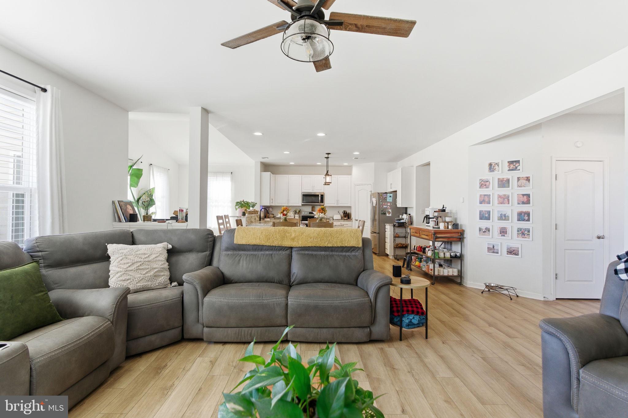 SPRINGDALE FARM - Residential