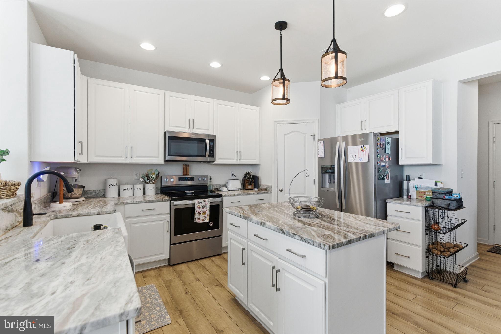 SPRINGDALE FARM - Residential