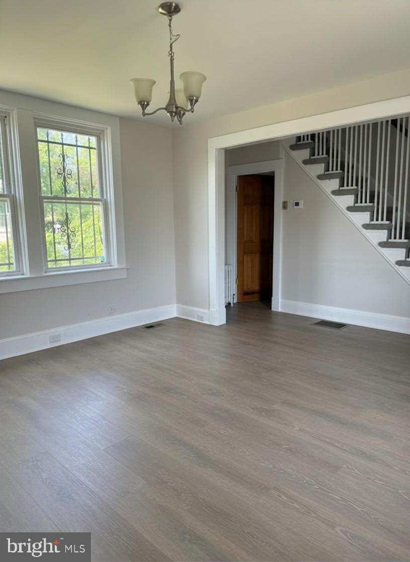 WESTPORT - Residential