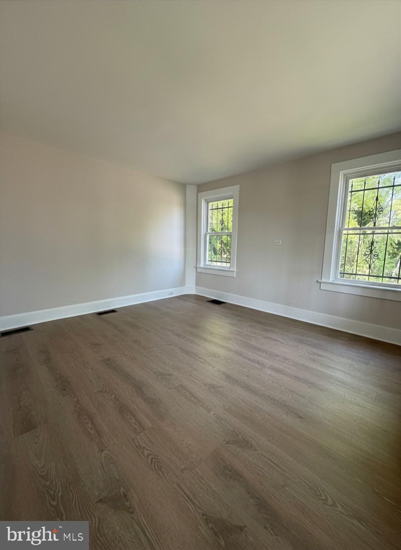 WESTPORT - Residential