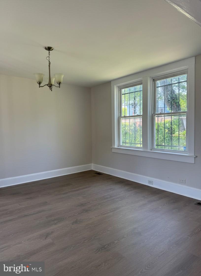 WESTPORT - Residential