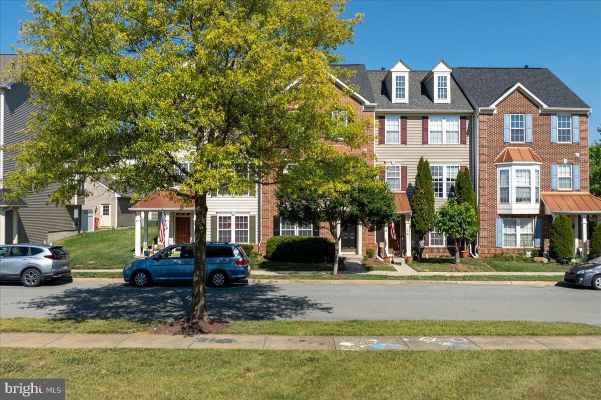 HUNTFIELD - Residential
