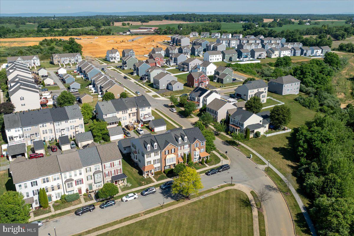 HUNTFIELD - Residential