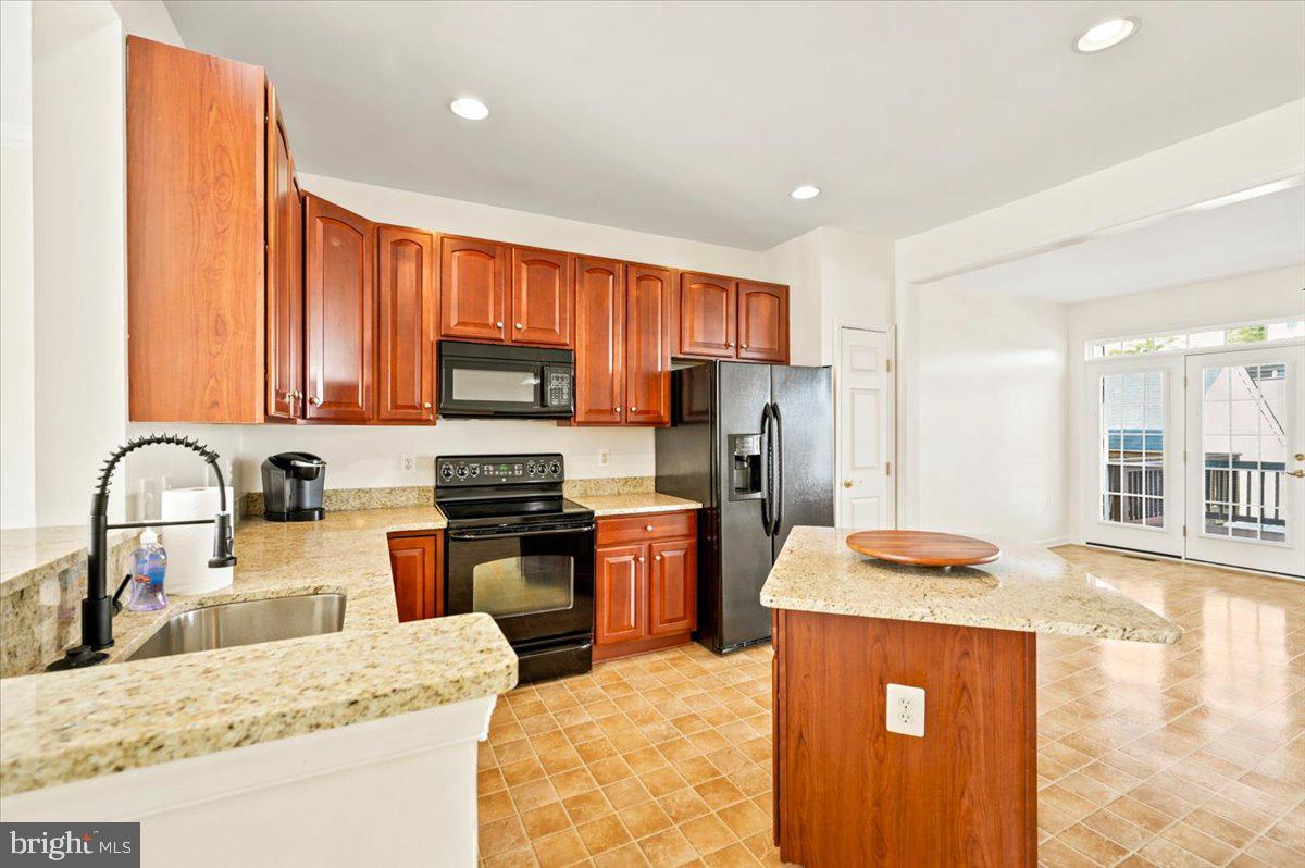 HUNTFIELD - Residential
