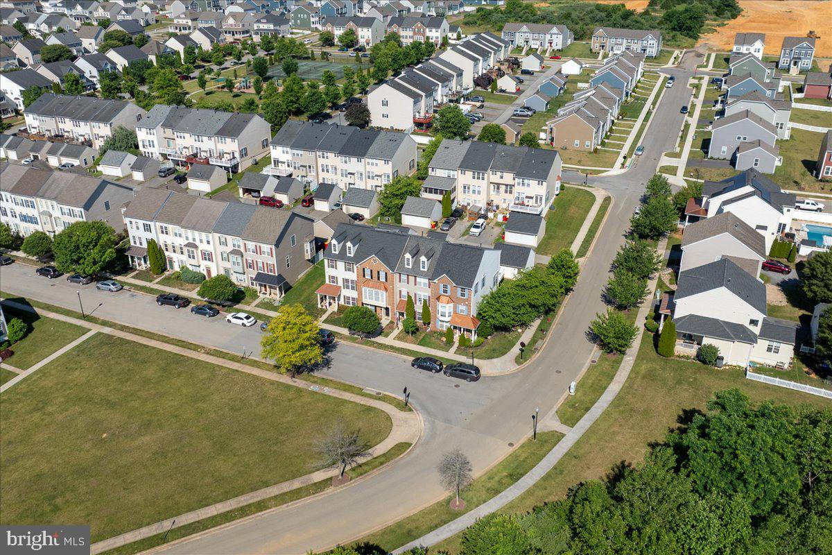HUNTFIELD - Residential