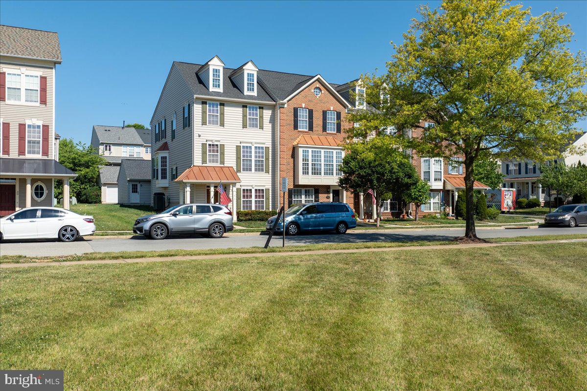 HUNTFIELD - Residential