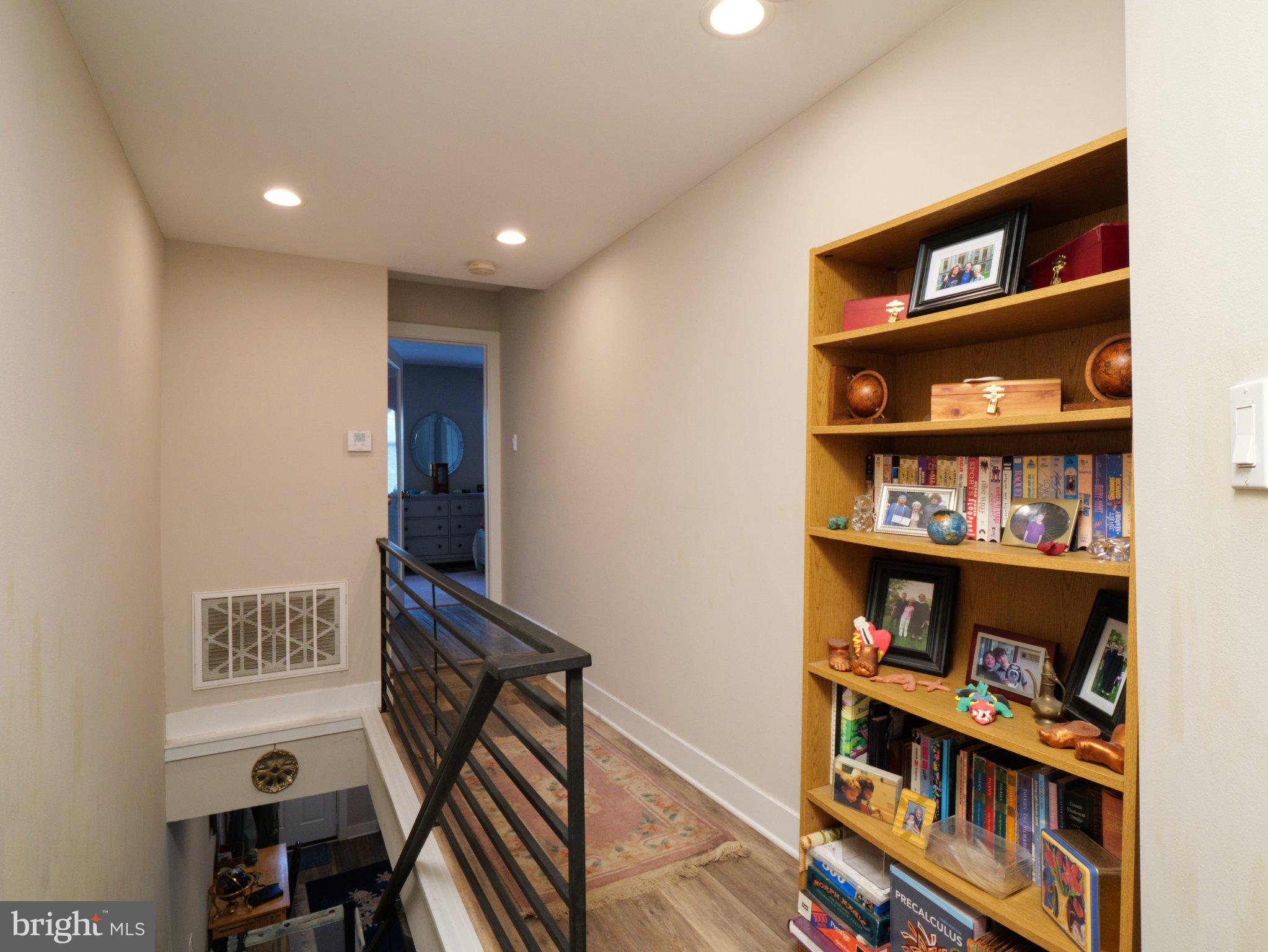 POINT BREEZE - Residential
