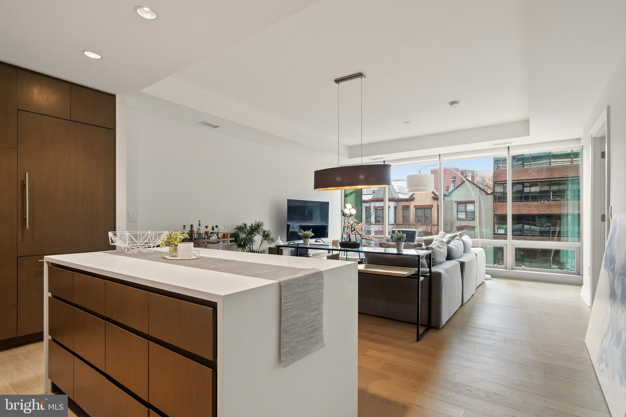 WEST END - Residential