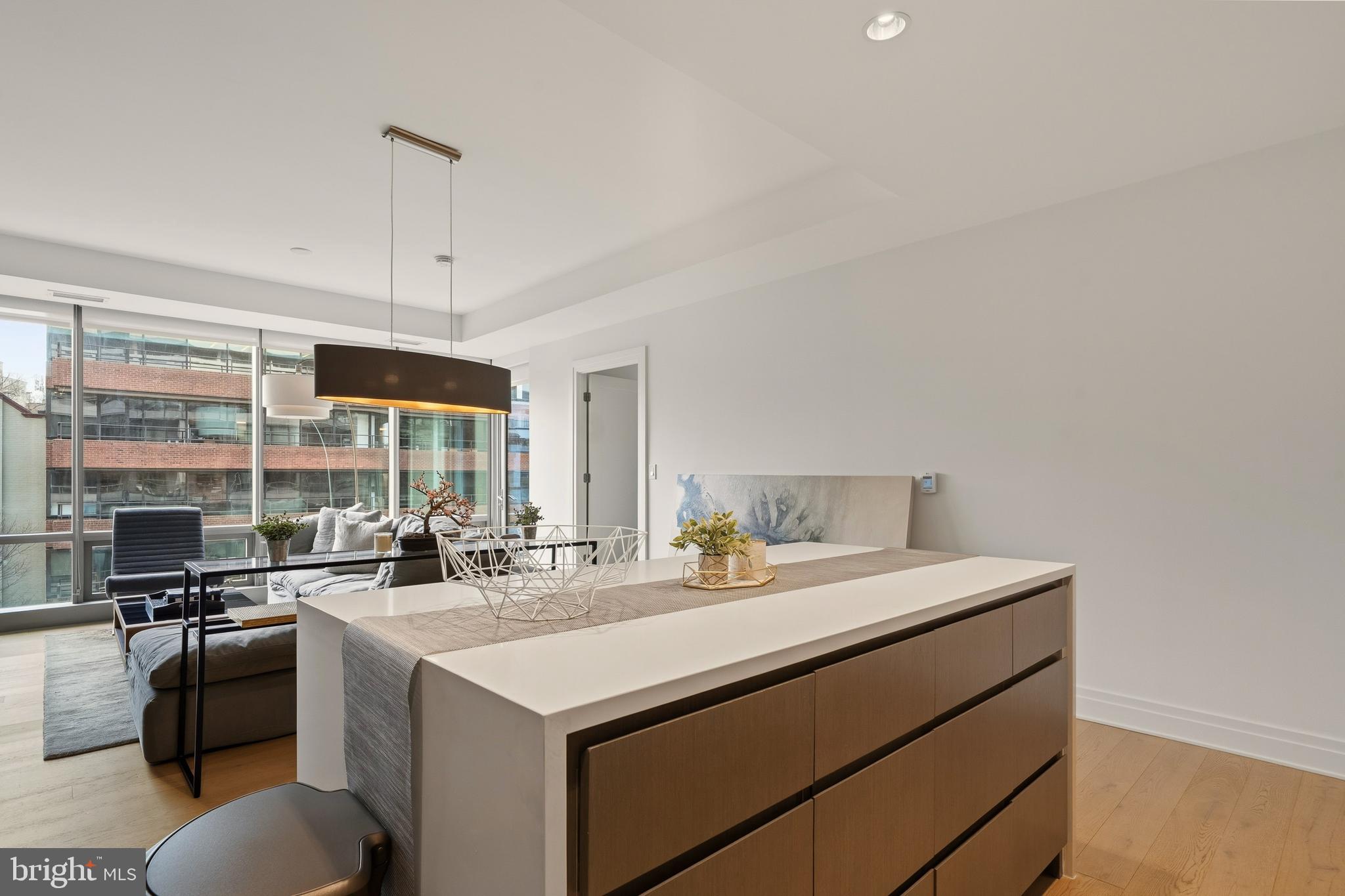 WEST END - Residential