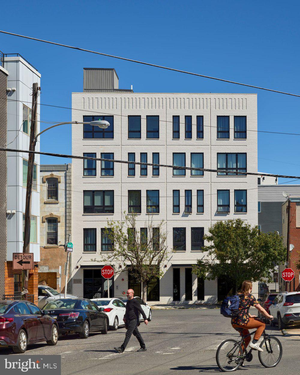 FRANCISVILLE - Residential Income