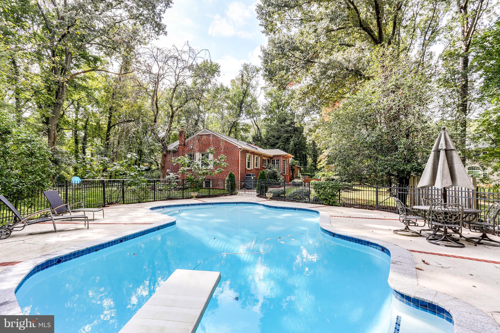 ROUND BAY - Residential