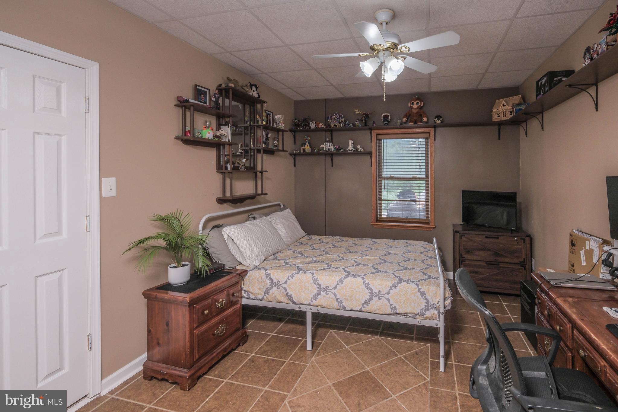 HIGH KNOB - Residential