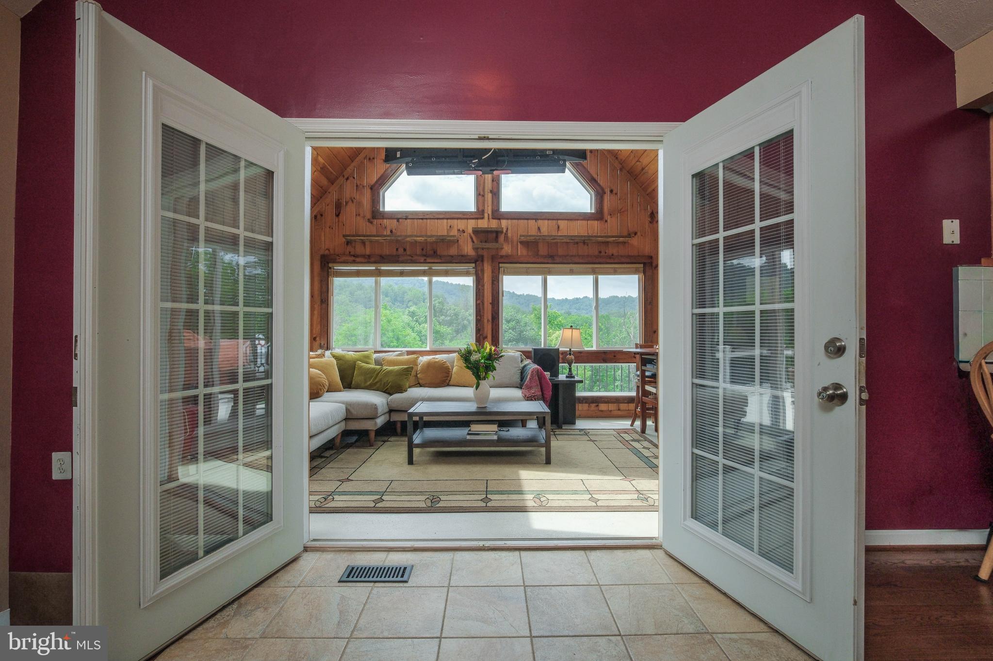 HIGH KNOB - Residential