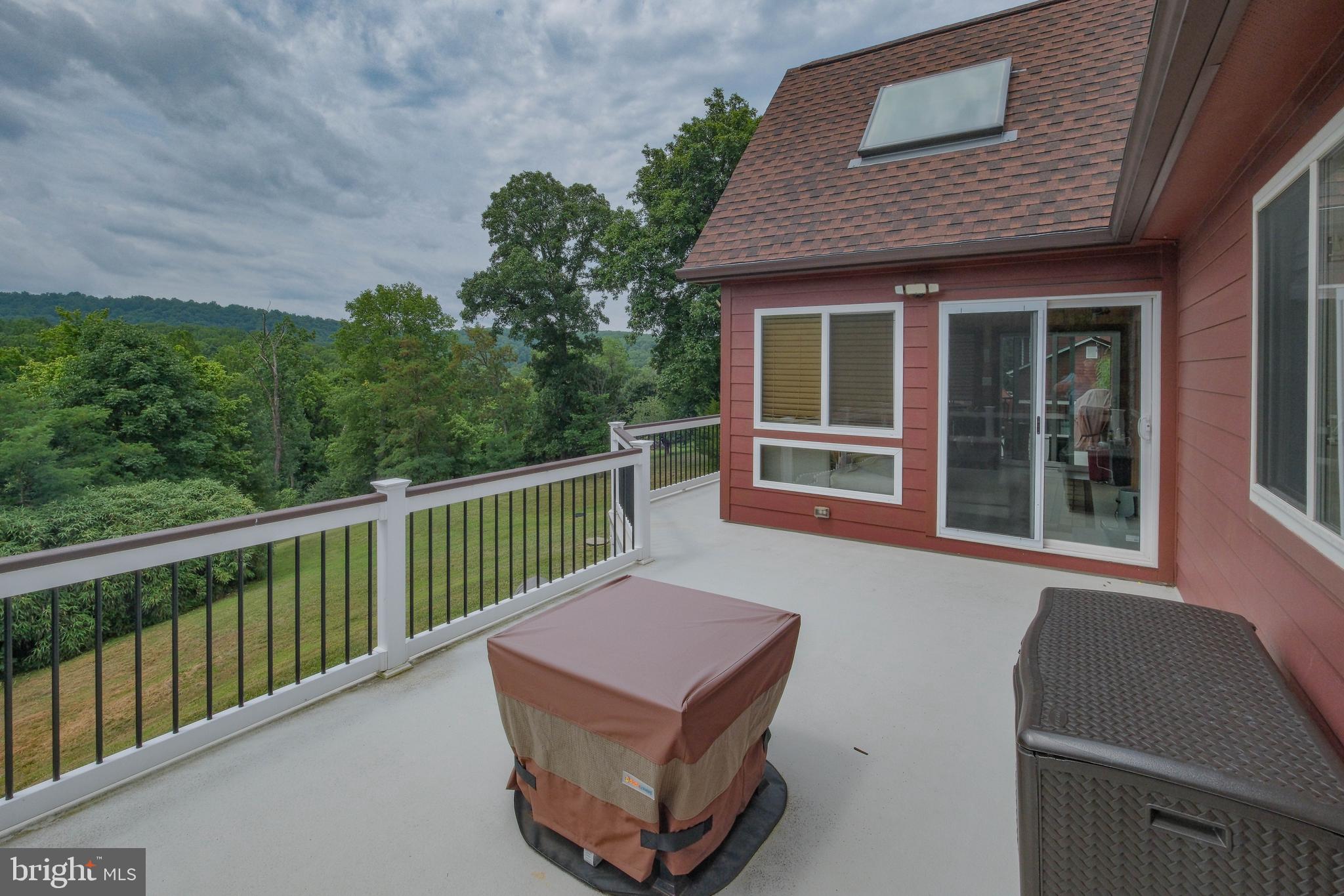 HIGH KNOB - Residential