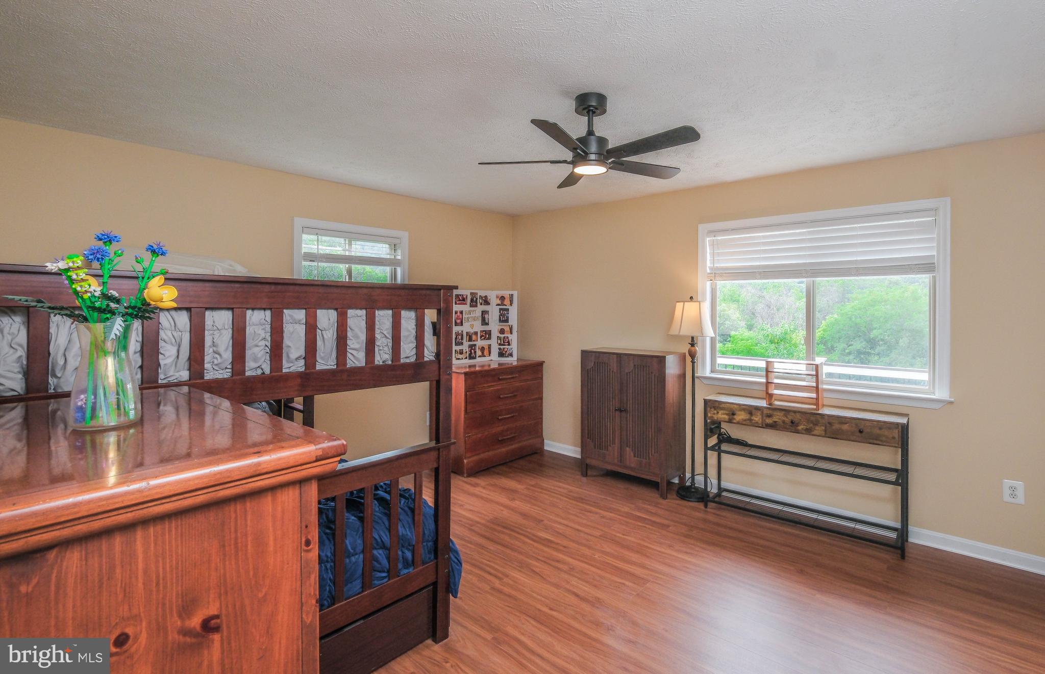 HIGH KNOB - Residential