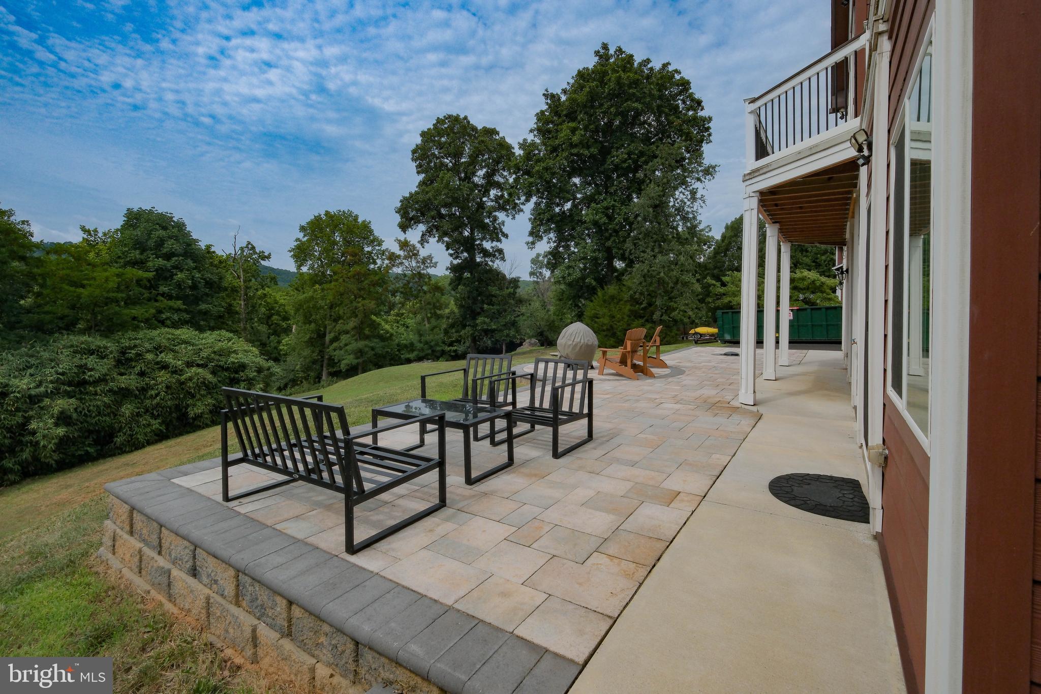 HIGH KNOB - Residential