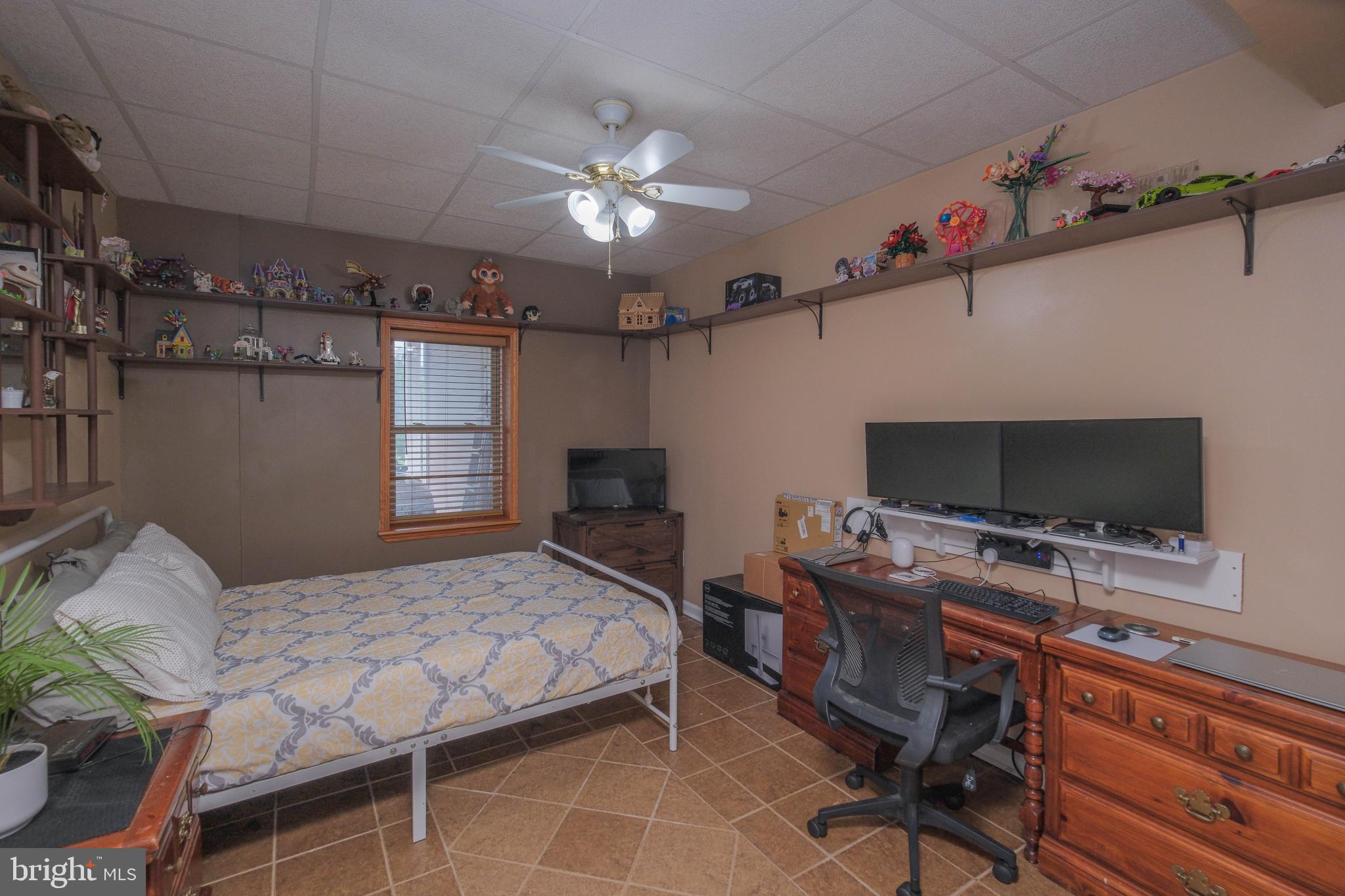 HIGH KNOB - Residential