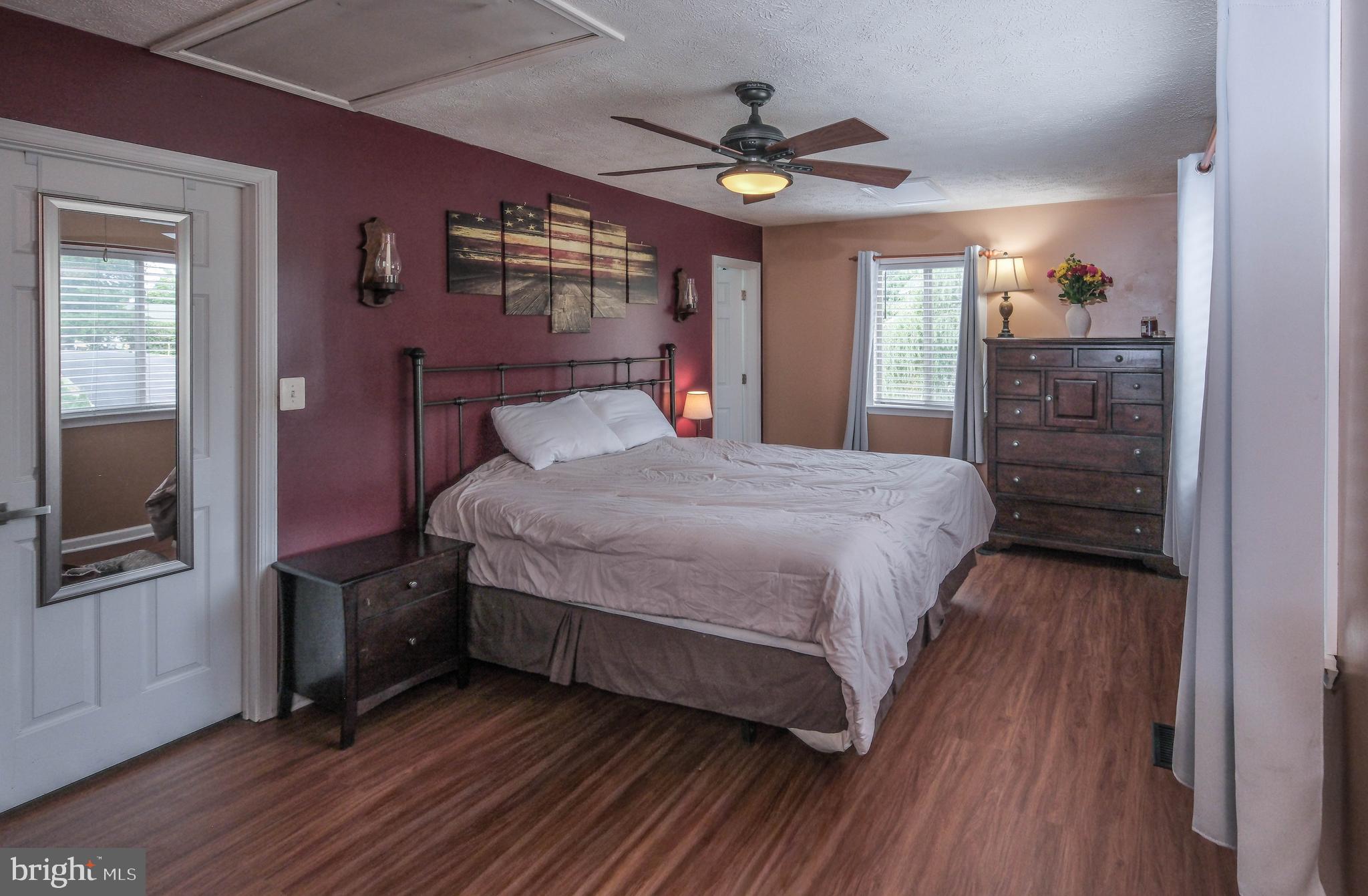 HIGH KNOB - Residential