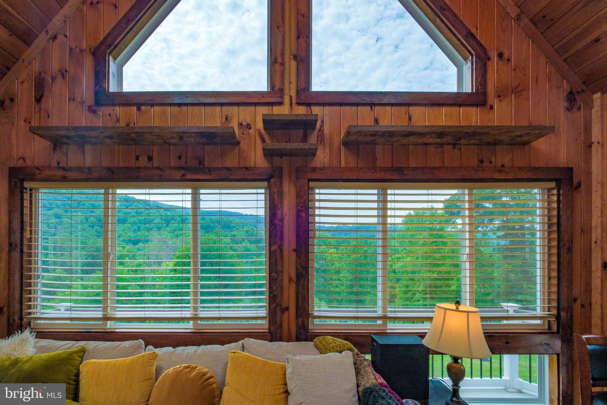HIGH KNOB - Residential
