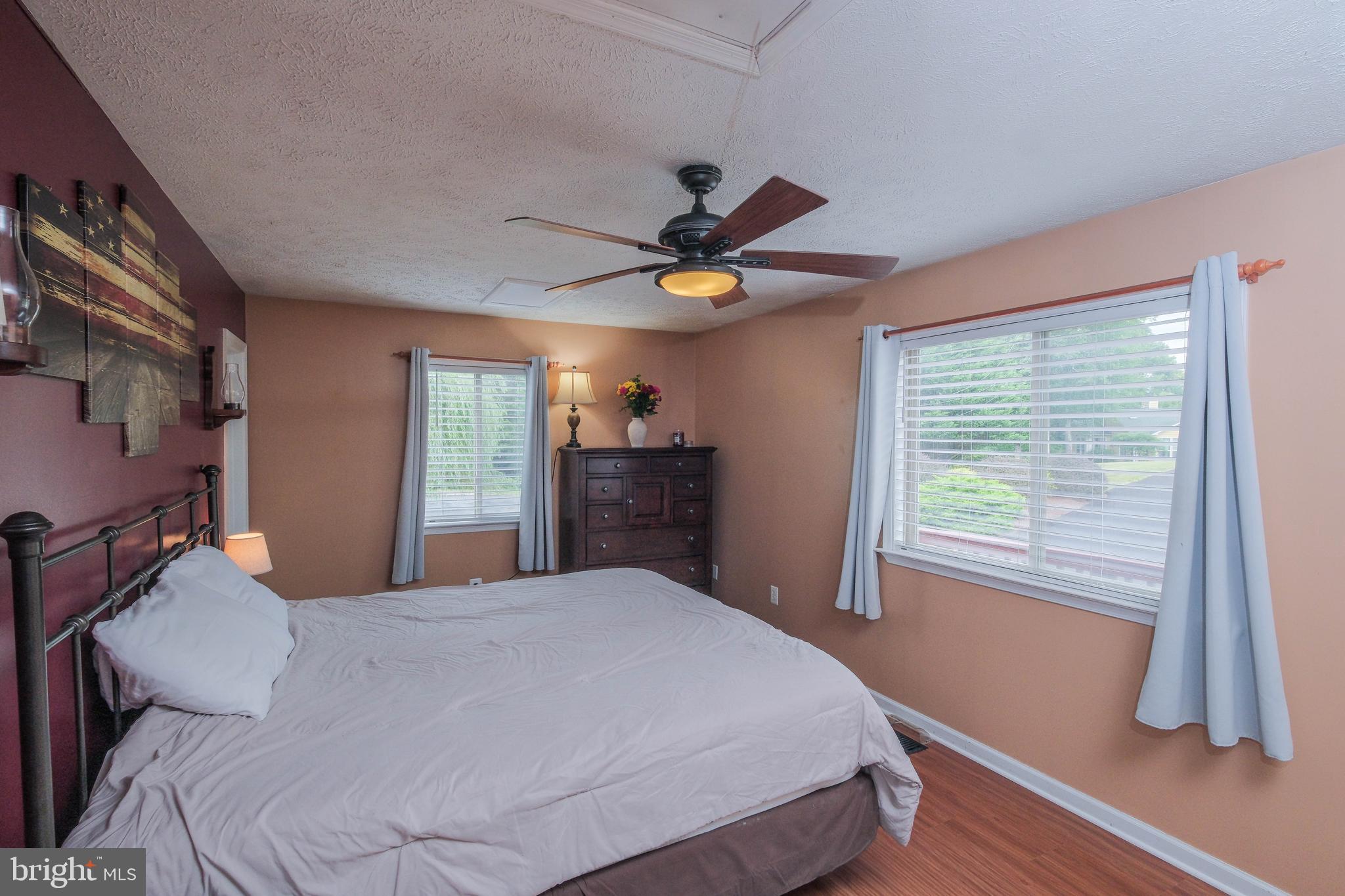 HIGH KNOB - Residential