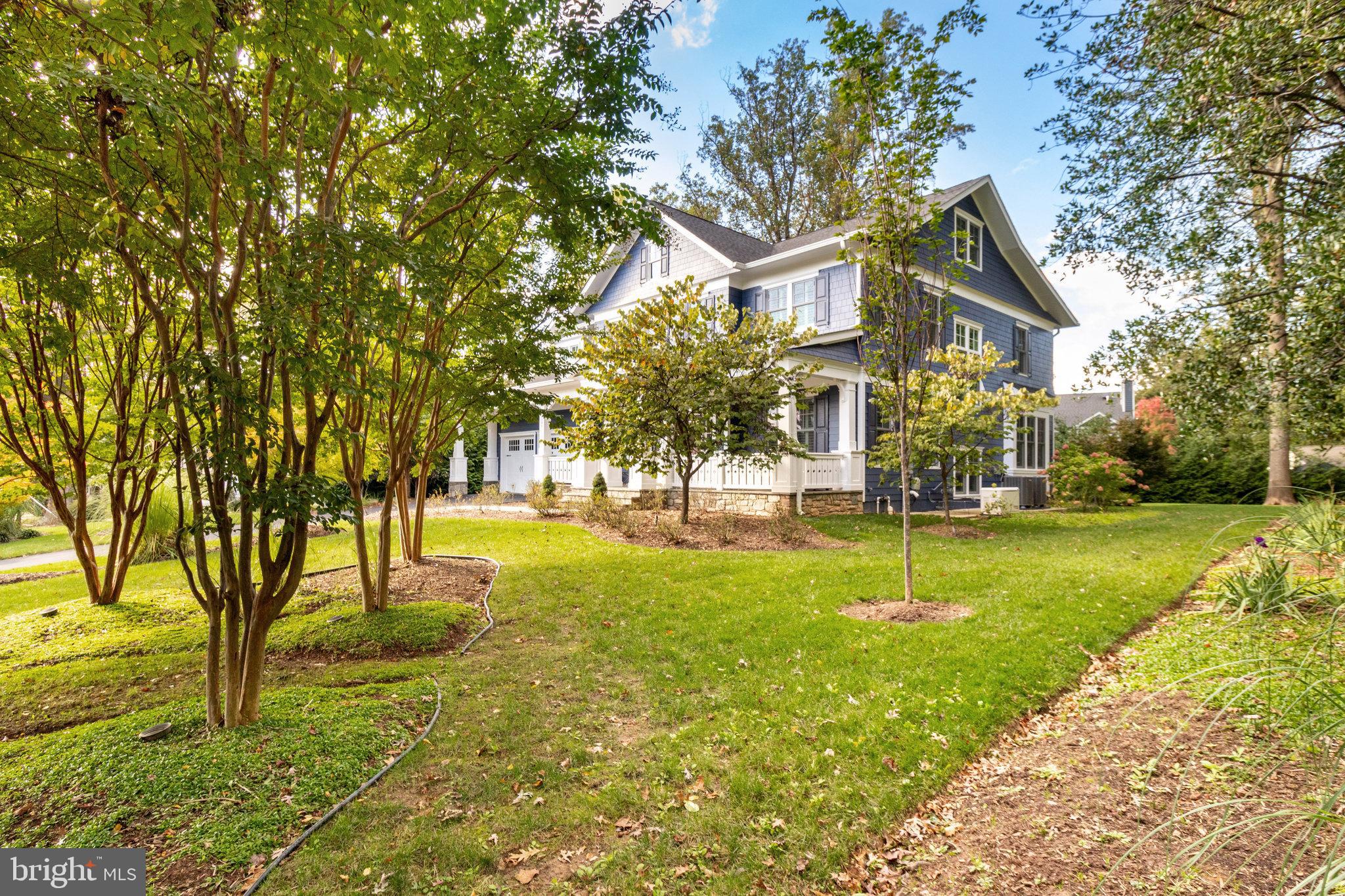 VIENNA WOODS - Residential