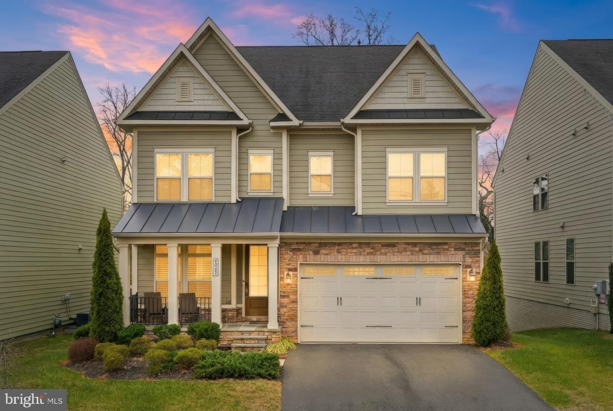 WOODSON SQUARE - Residential