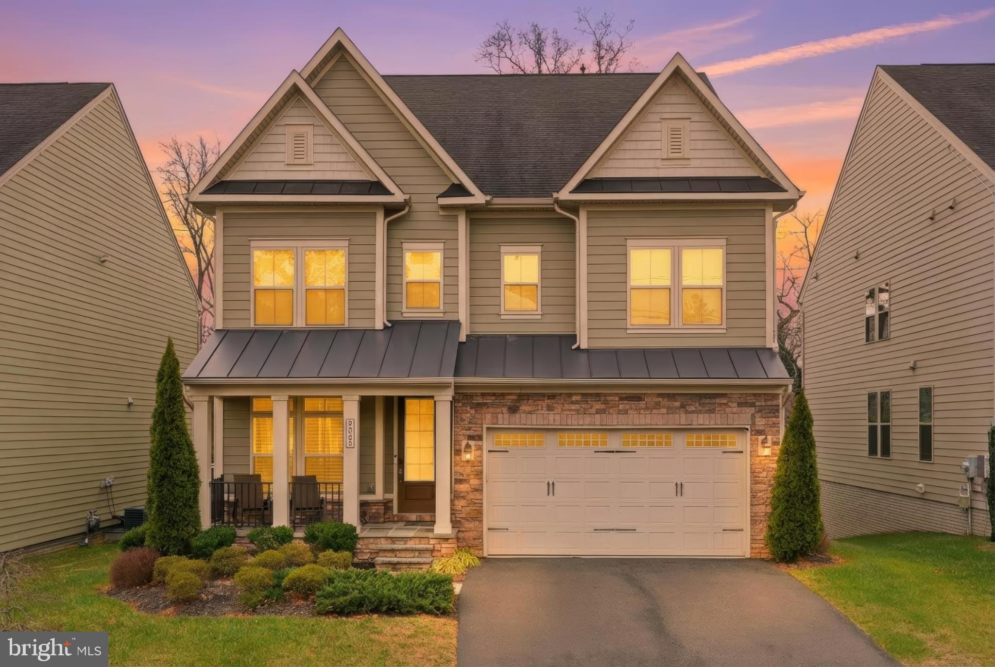 WOODSON SQUARE - Residential
