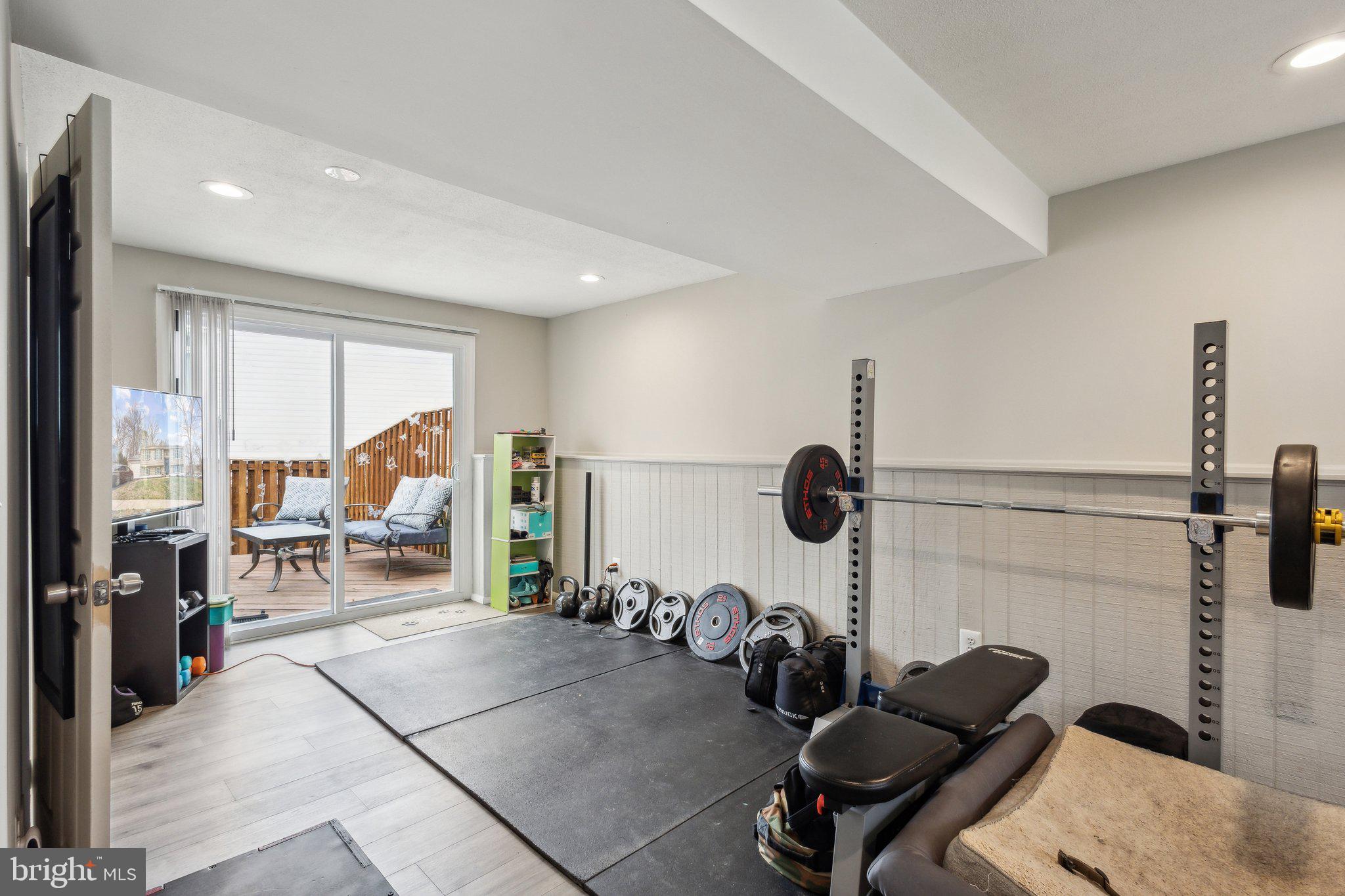 NEWINGTON FOREST - Residential
