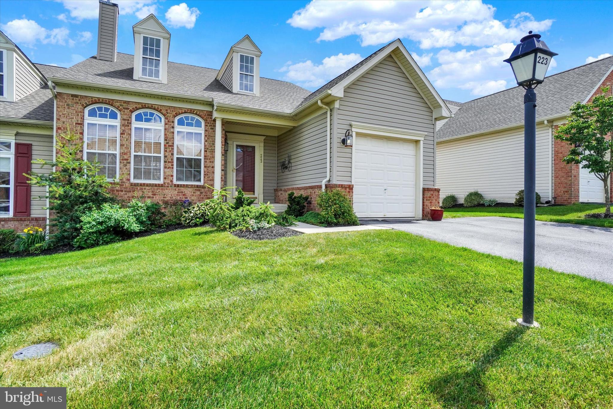 VILLAS AT SHREWSBURY - Residential